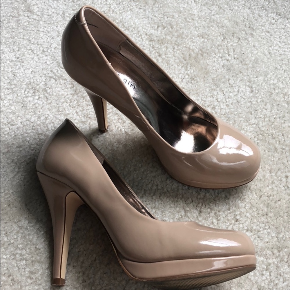 Madden girl pumps